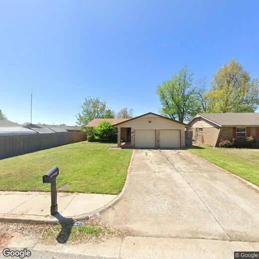 Primary Photo - 616 Winding Ln