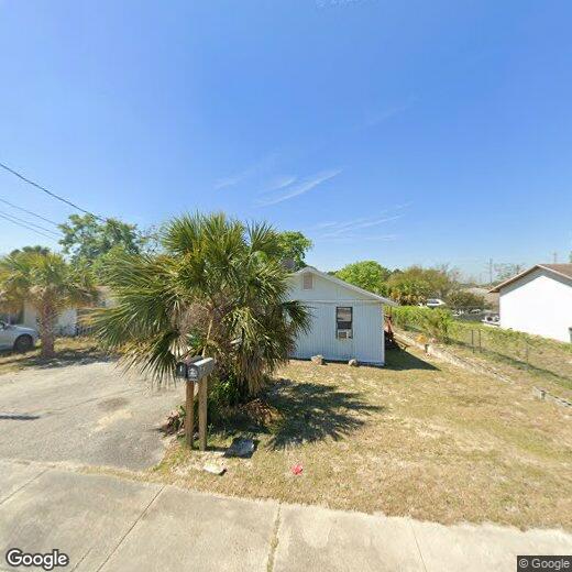 Primary Photo - 824 Hollywood St