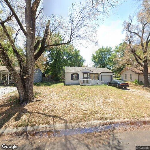 Foto principal - 4681 S Sycamore Ave