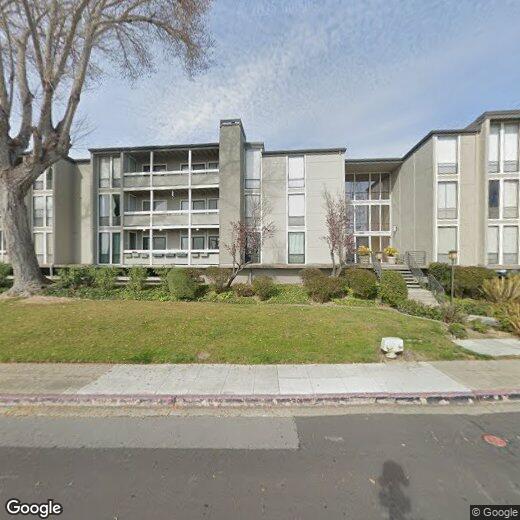 Primary Photo - 1081 Beach Park Blvd