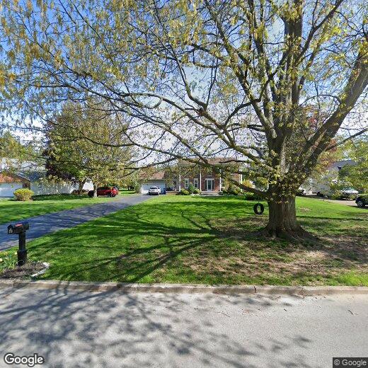 Primary Photo - 23 Kingston Cir