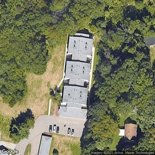 Primary Photo - 931 Edgebrook Dr