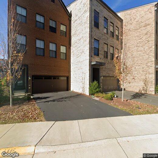 23083 Sullivans Cove Sq, Brambleton, VA 20148 Townhome Rentals in Brambleton VA