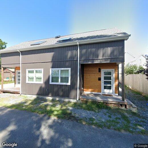 15 Union St, Riverside, RI 02915 Townhome Rentals in Riverside RI