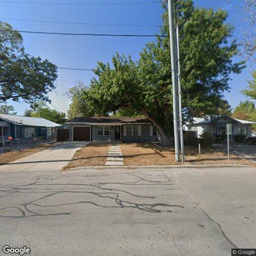 Foto principal - 1124 W Mill St