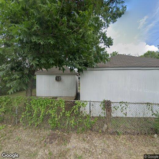 Foto principal - 729 S Winnetka Ave