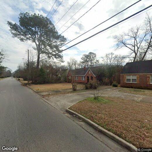 716 E Edgemont Ave Unit A, Montgomery, AL 36111 Room for Rent in