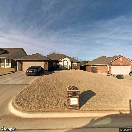 Primary Photo - 11025 Larkin Ln