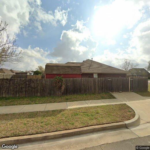 Primary Photo - 1229 SW 100th Terrace