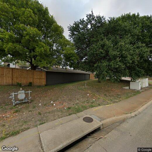 Foto principal - 9825 Walnut St