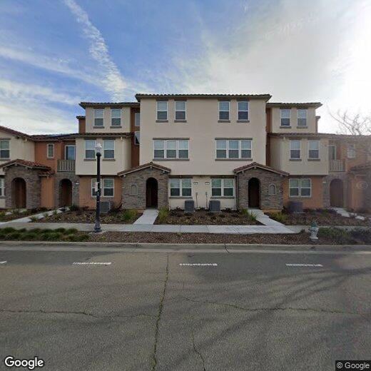 Foto principal - Provence Townhomes - Natomas