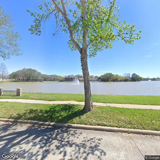 Primary Photo - 2611 Grants Lake Blvd