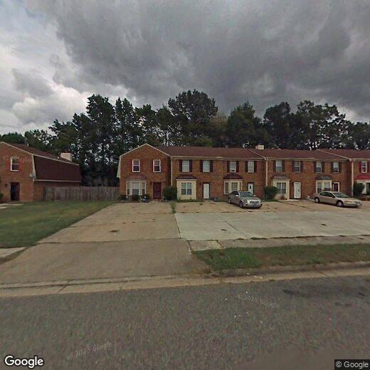 Primary Photo - 2043 Allison Dr