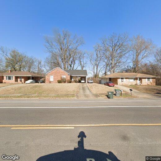 Foto principal - 1440 Whitney Ave