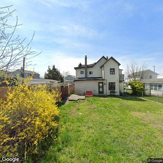 132 Market St, Pittston, PA 18640 Room for Rent in Pittston, PA