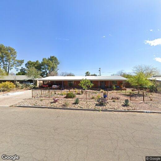 Primary Photo - 1810 N Norton Ave