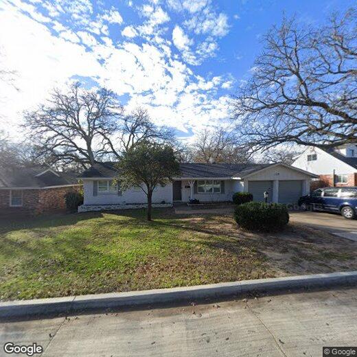 Primary Photo - "Charming 3 Bed, 2 Bath Fort Worth Rental ...