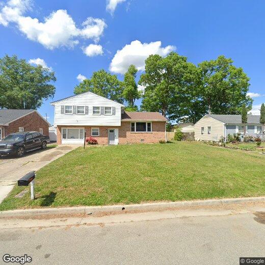 Primary Photo - 914 Yorkshire Rd