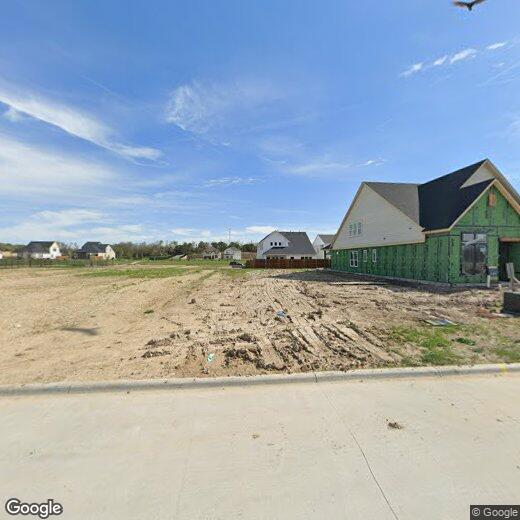Primary Photo - 611 Hummingbird Dr