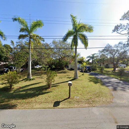 Foto principal - 7435 SW 83rd Ct