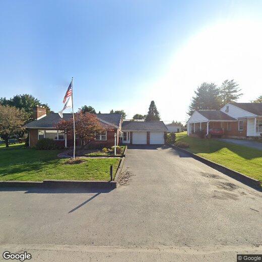 Primary Photo - 136 E Harrisburg Ave