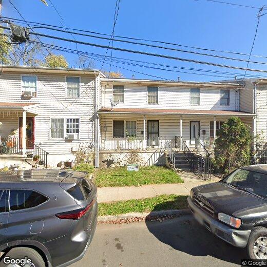 Primary Photo - 150 Girard Ave