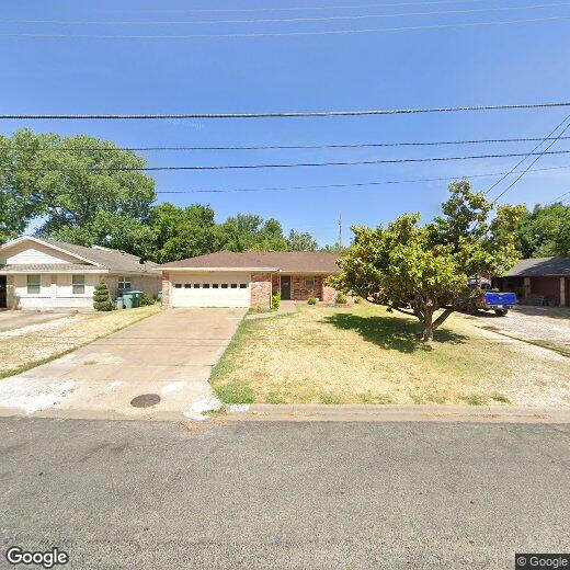Primary Photo - 1520 Ridgeway Dr