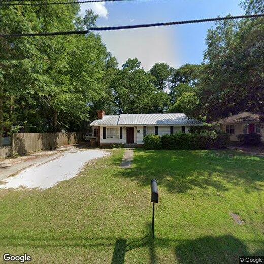 Primary Photo - 2755 Dauphin St