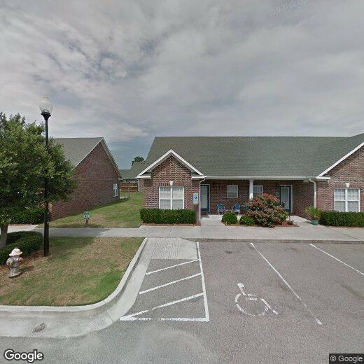 Primary Photo - 221 Hibiscus Way