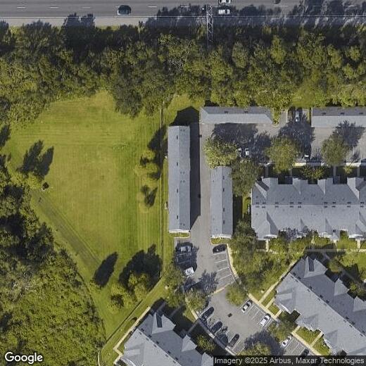 Primary Photo - 1 bed 1 bath with 1 car garage