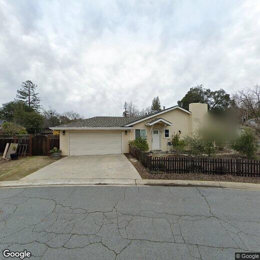 Primary Photo - 10549 Creston Dr