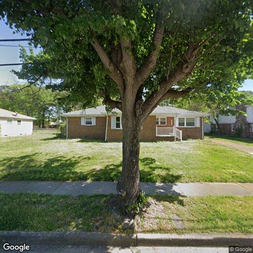 2465 Stribling Ln, Norfolk, VA 23518