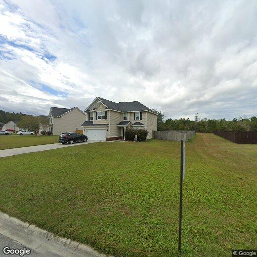 Primary Photo - 292 NE Highland Pony Way