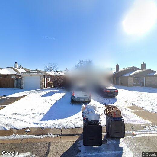 Foto principal - 6624 S Creek Dr