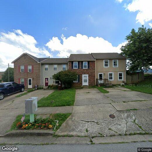 Primary Photo - 104 Strawberry Ln