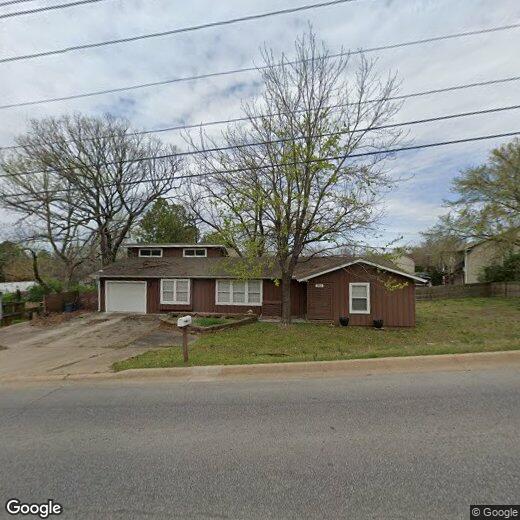 1770 N Gregg Ave Unit 11, Fayetteville, AR 72703 Room for Rent in