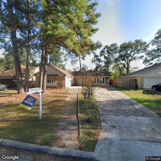 Primary Photo - 2046 Lexington Woods Dr