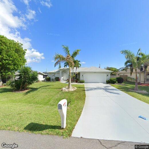 Foto principal - 310 SE 47th St