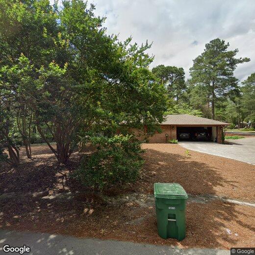 Foto principal - 285 Lake Forest Dr