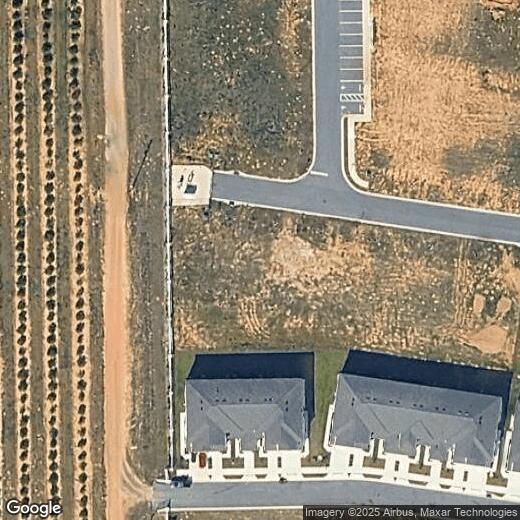 Foto principal - 618 Poppy Ln