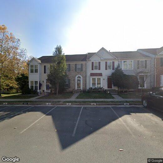 22030 Box Car Sq, Sterling, VA 20166 Townhouse for Rent in Sterling