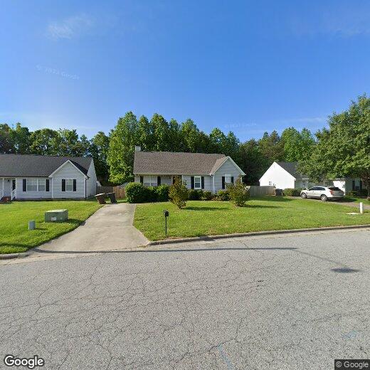 Primary Photo - 401 OLD TREYBROOKE DR, GREENSBORO, NC 27406