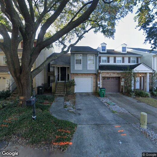 Primary Photo - 940 Old Metairie Pl