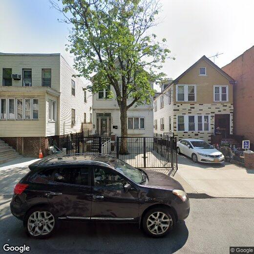 TAYLOR AVENUE Room for Rent in The Bronx, NY