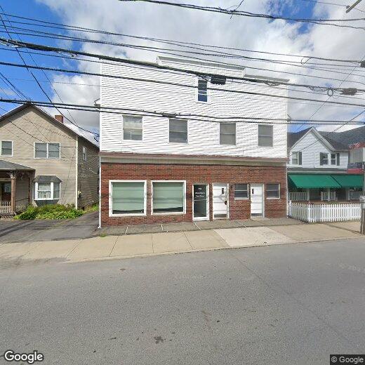 Primary Photo - 709 Main St