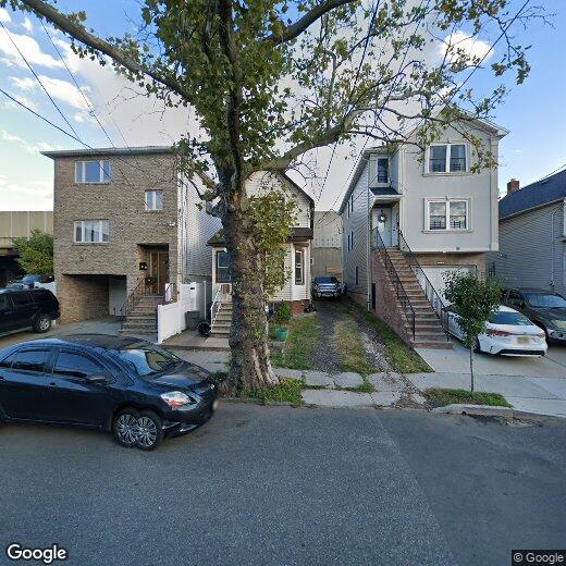 Primary Photo - 208 Atlantic St