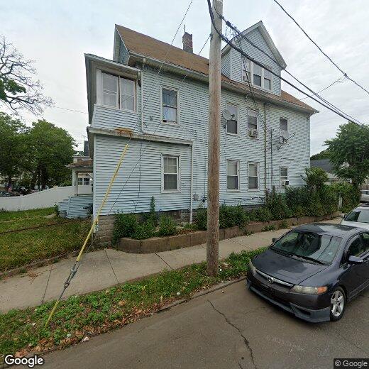 Primary Photo - 92 Truman St