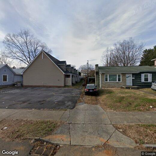 Primary Photo - 208 W Watauga Ave