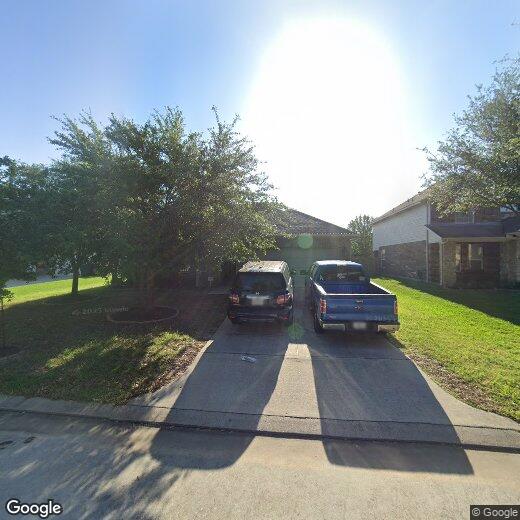 Foto principal - 18126 Rustic Brook Ct