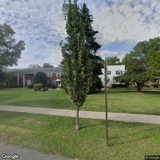 139 Manor Dr, Red Bank, NJ 07701 Condo for Rent in Red Bank, NJ